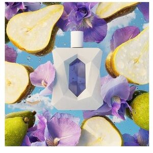Ariana Grande- God is a woman 3.4 fluid oz eau de perfume
